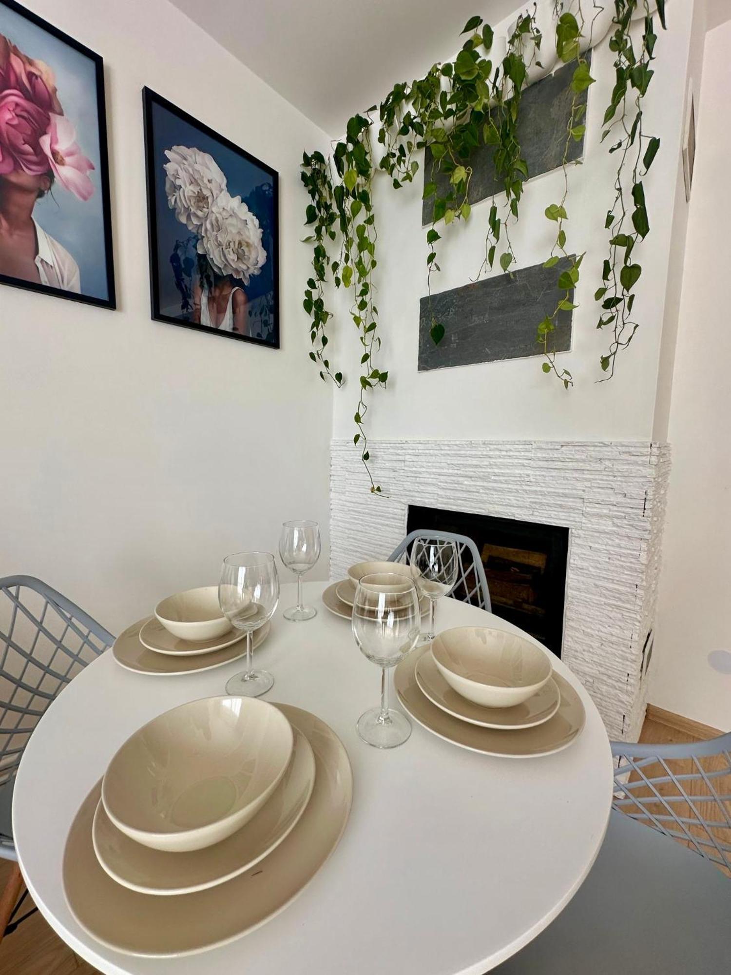 Apartament Wisteria Przemysl Exterior photo